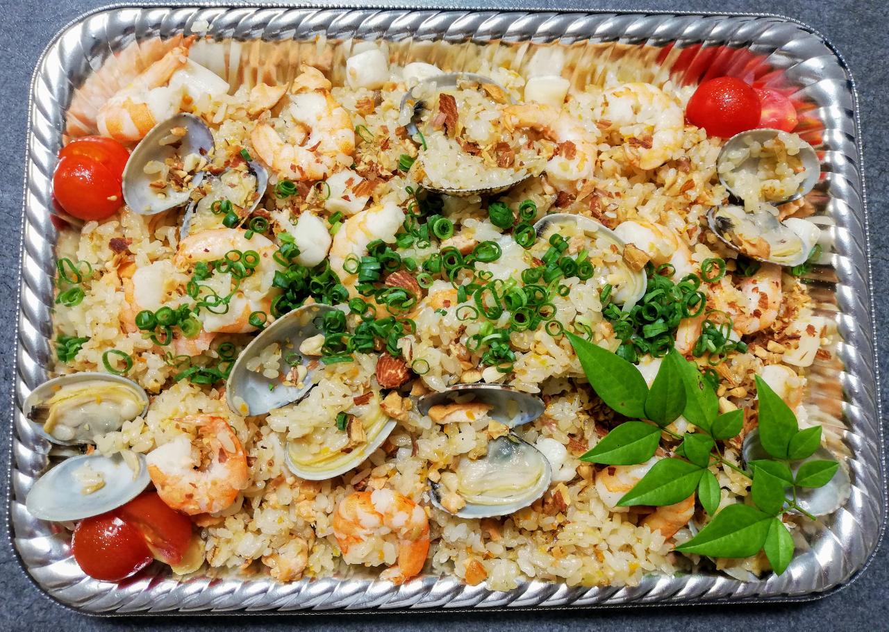 津山市ランチグーテのお持ち帰りピラフ